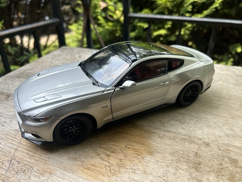 Auto world ertl - auto,